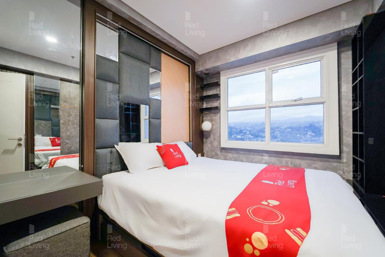 Redliving Apartemen Parahyangan Residence - Anton Rooms Bandung Exterior foto