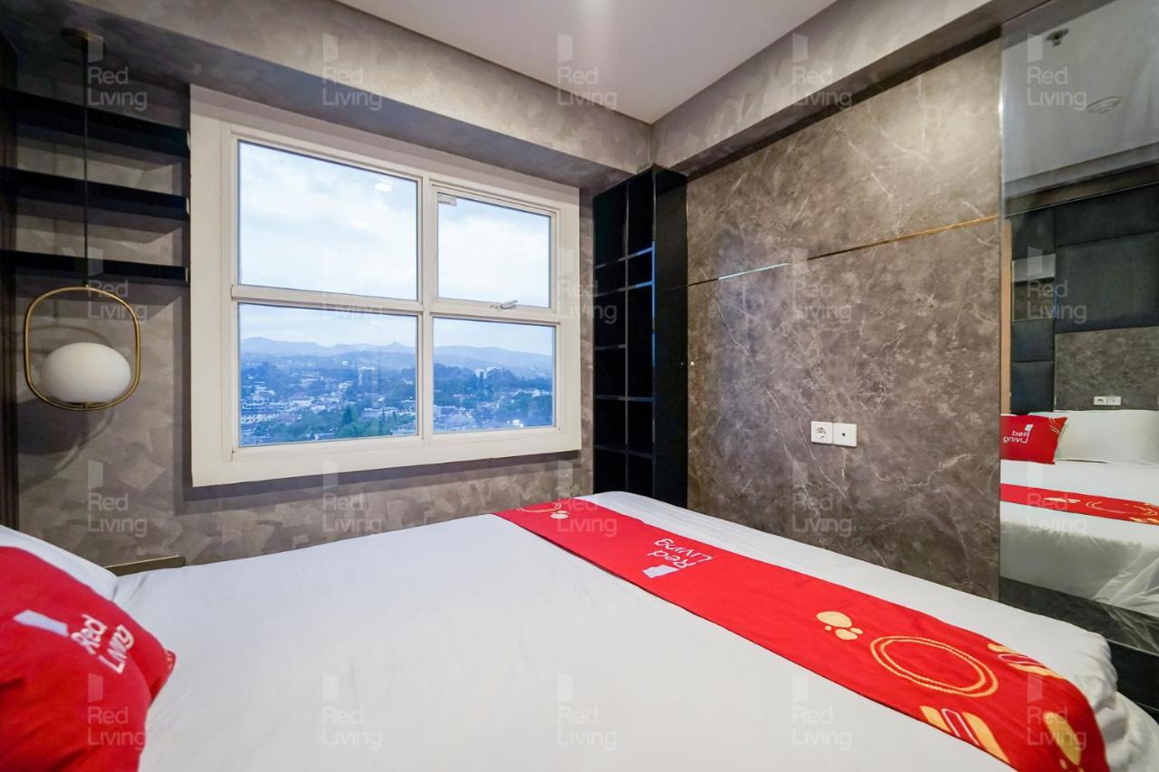 Redliving Apartemen Parahyangan Residence - Anton Rooms Bandung Exterior foto